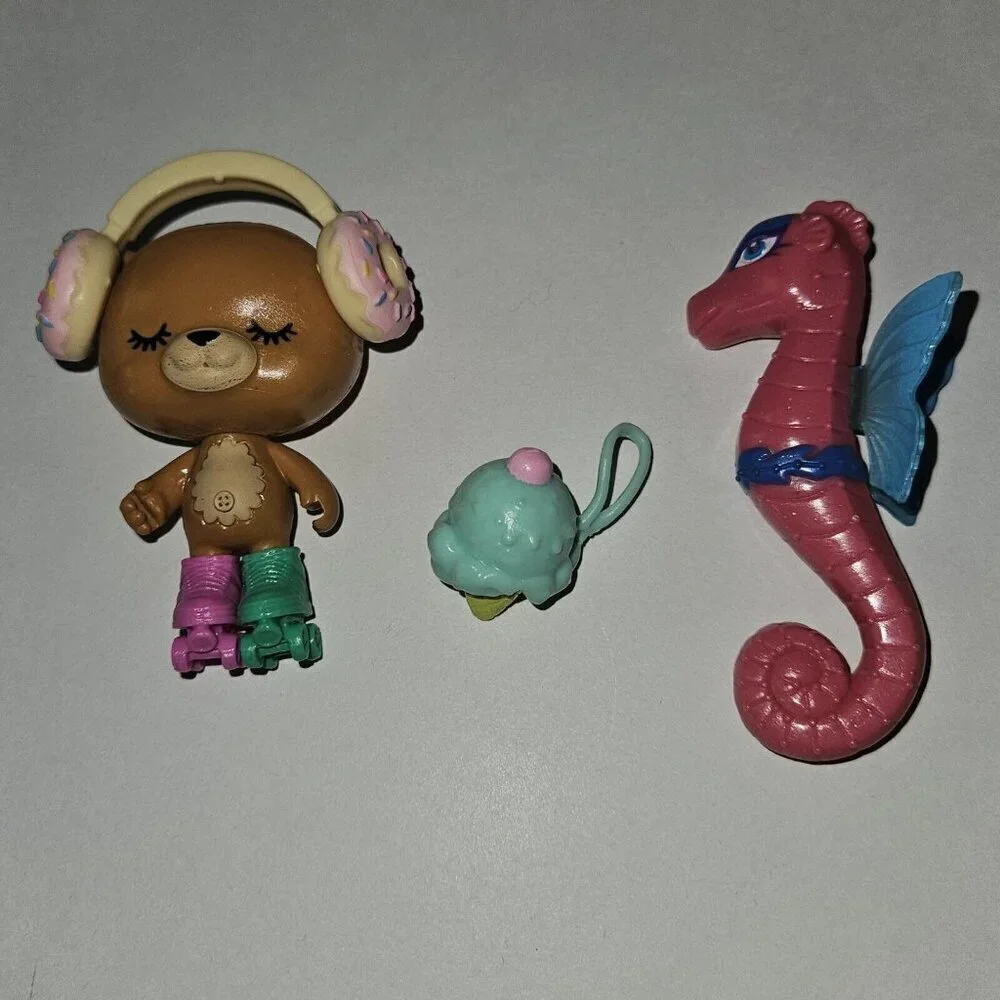 3 Barbie Mattel Toy Lot Teddy Bear Donut Skates Pink Seahorse Ice Cream Clutch